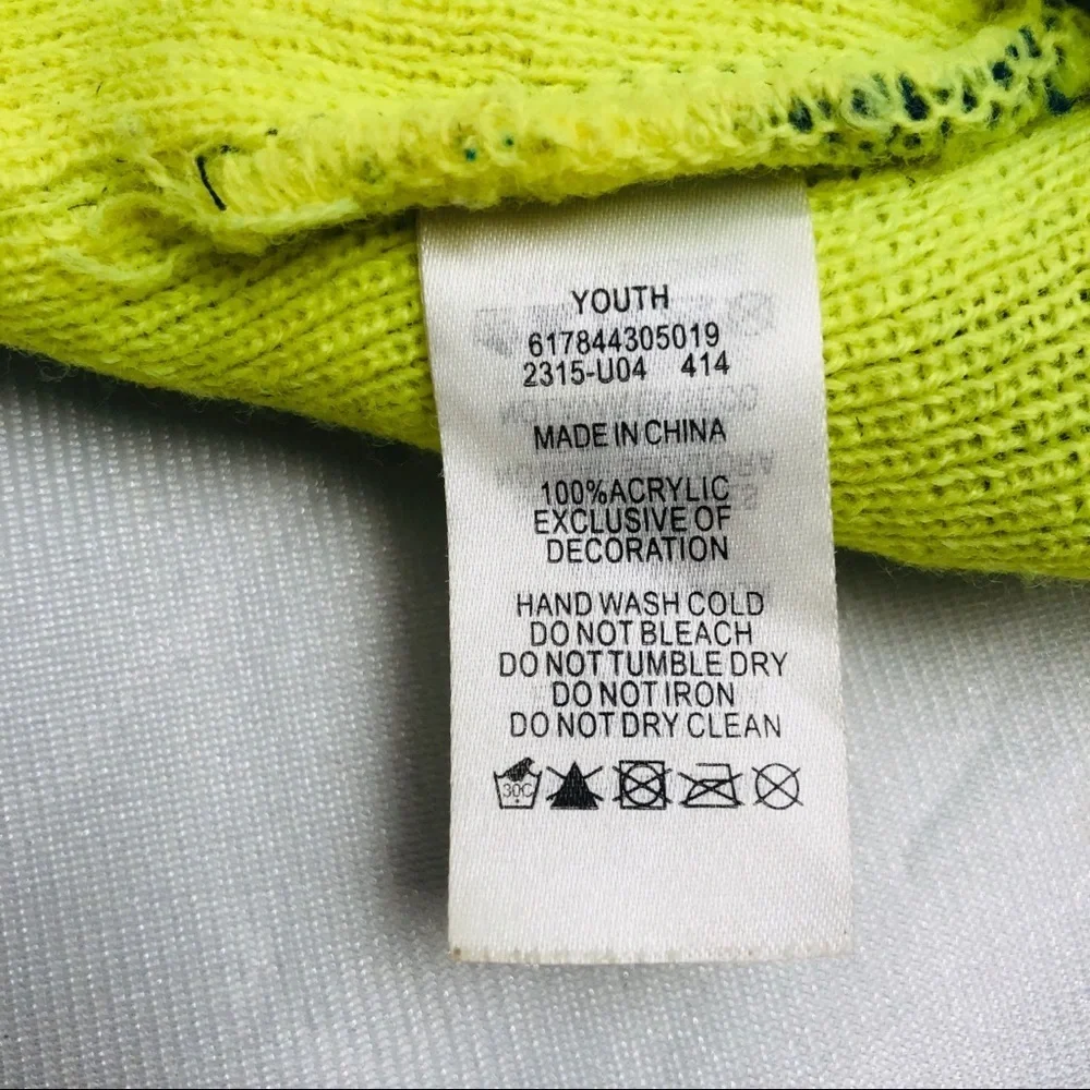 Nike dark blue and neon yellow unisex knit beanie hat 8-20